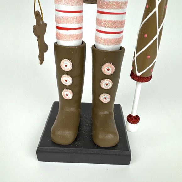 Holly Adler Hollywood Gingerbread Kisses Wooden Chef Christmas Nutcracker 17” - Picture 4 of 10